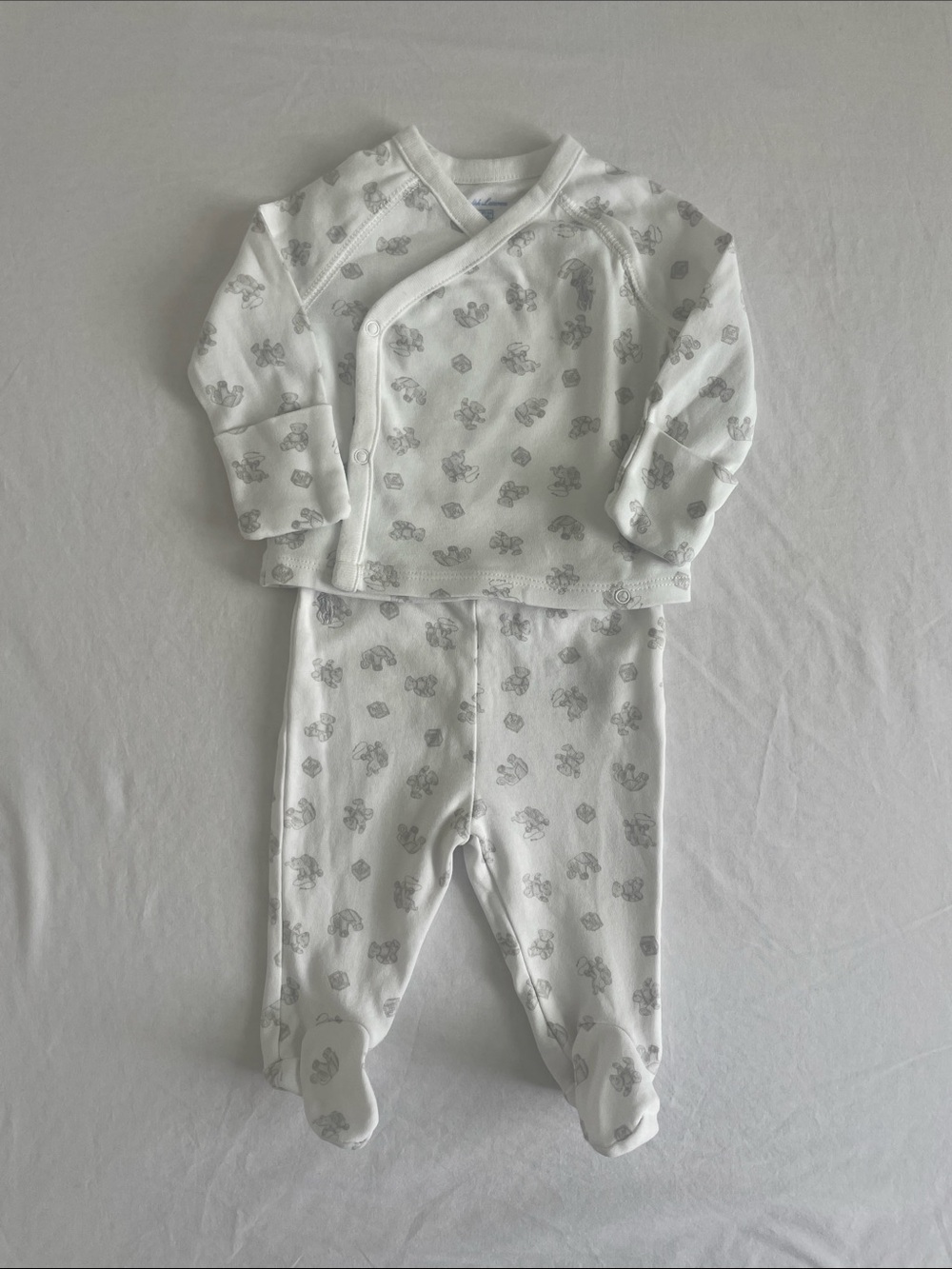 Ralph Lauren Two-Piece Footed Pajama Set with Gray Animal Print 3M (VGUC)